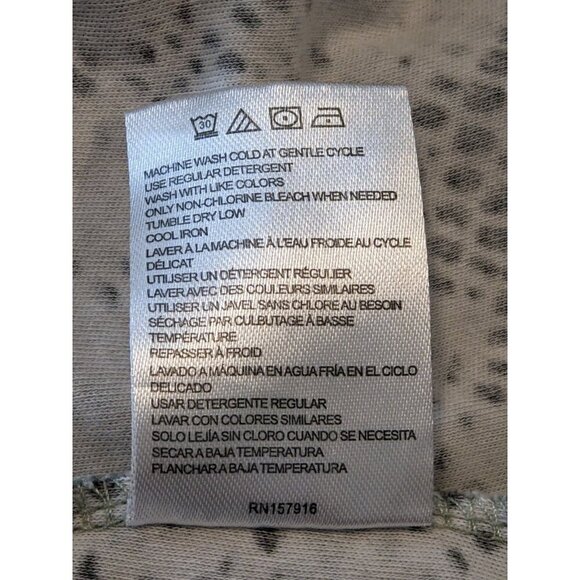 Isaac Mizrahi T Shirt Womens Plus 3XL Green Reptile Snake Print Pullover Top - Picture 8 of 8